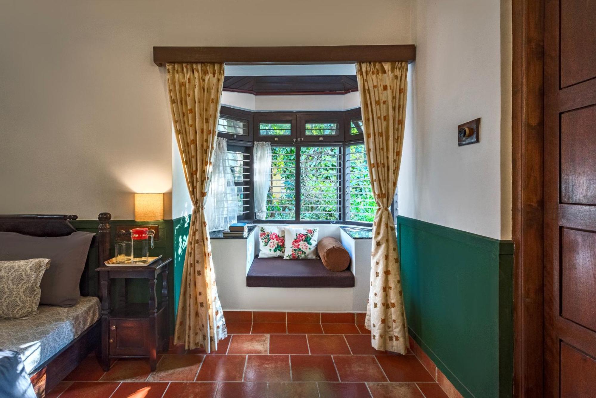 Saffronstays Calamondinn Bungalow, Coorg Gonikoppal Extérieur photo