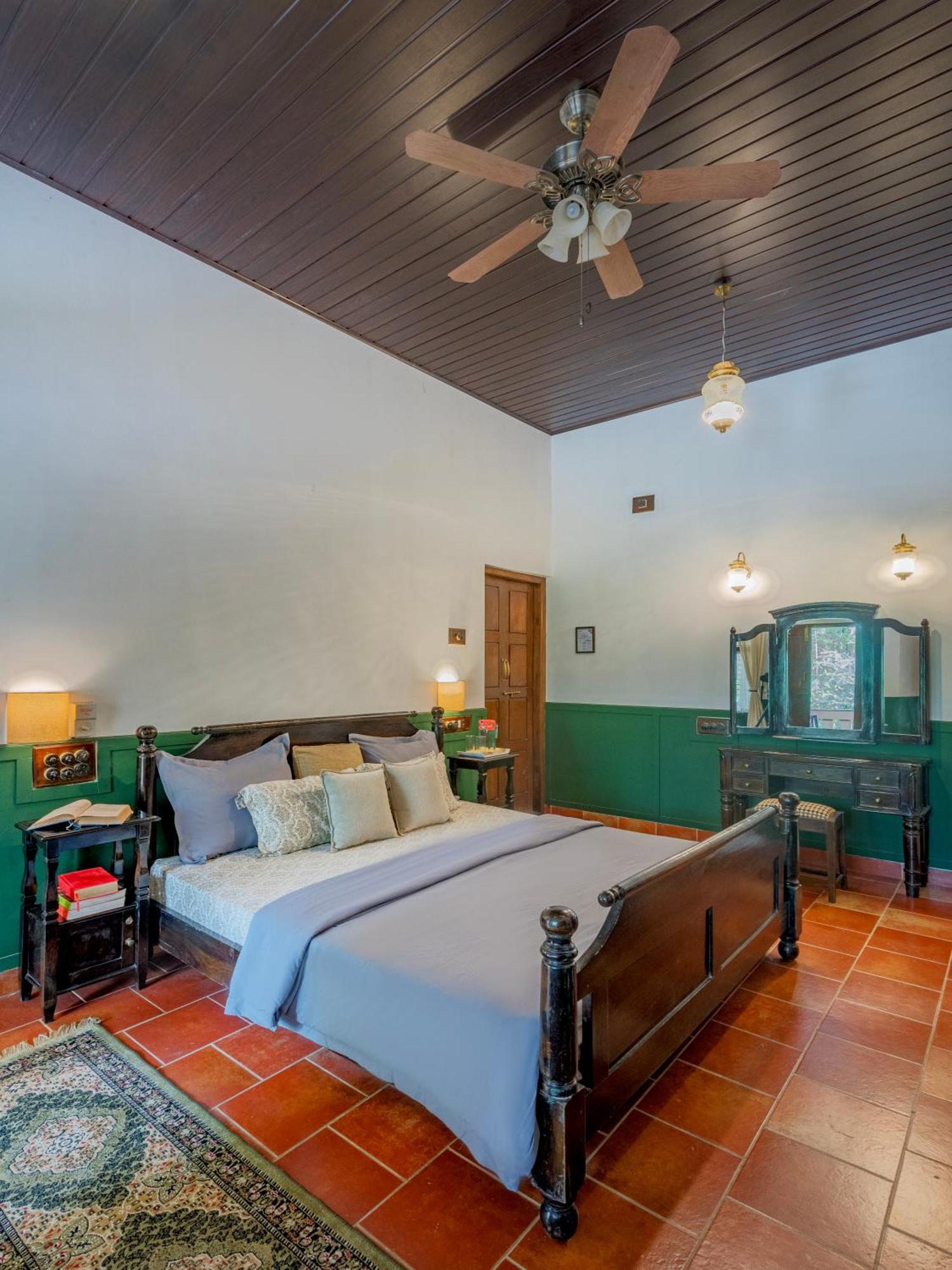 Saffronstays Calamondinn Bungalow, Coorg Gonikoppal Extérieur photo